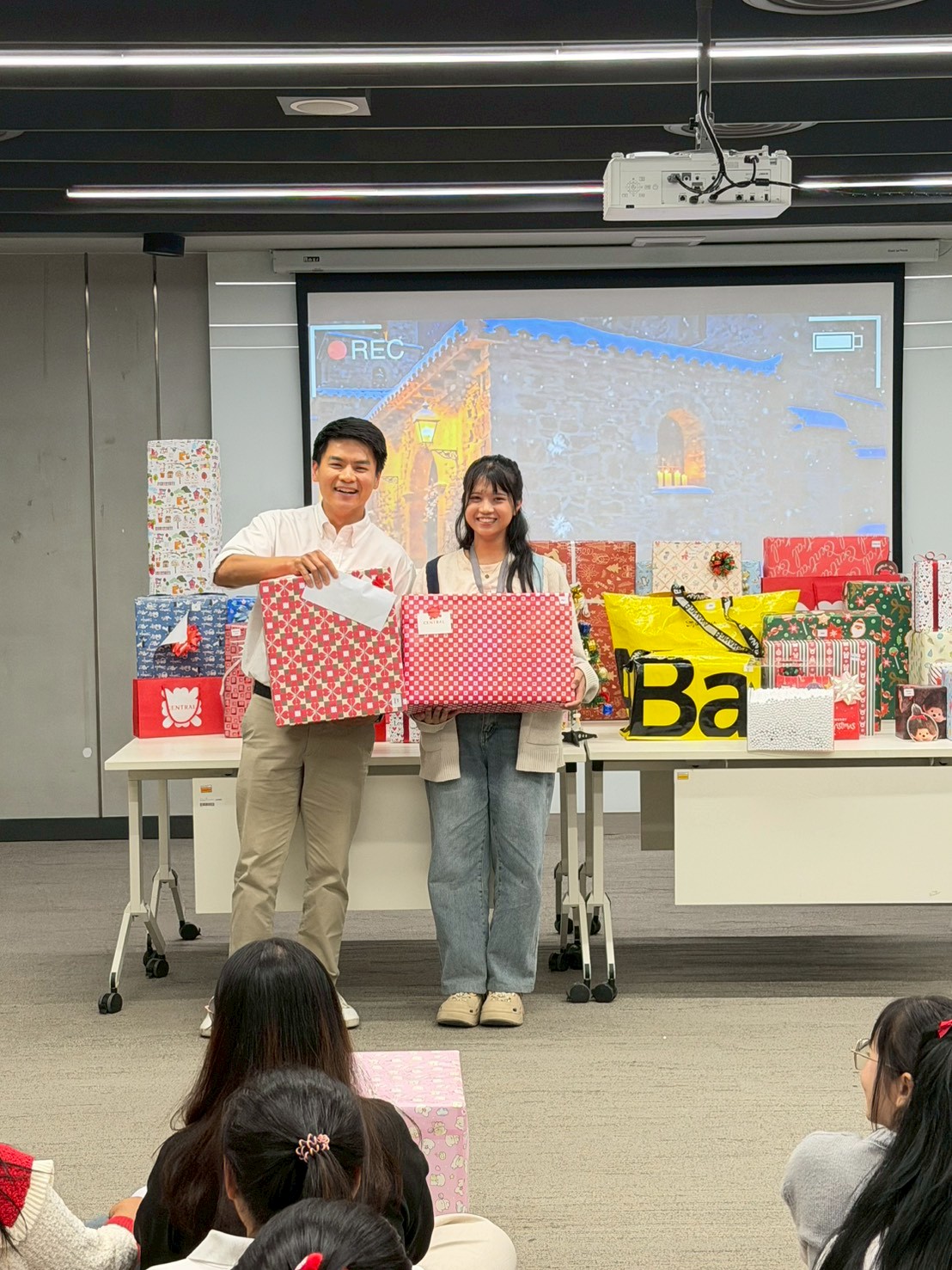 รูปภาพประกอบ 2